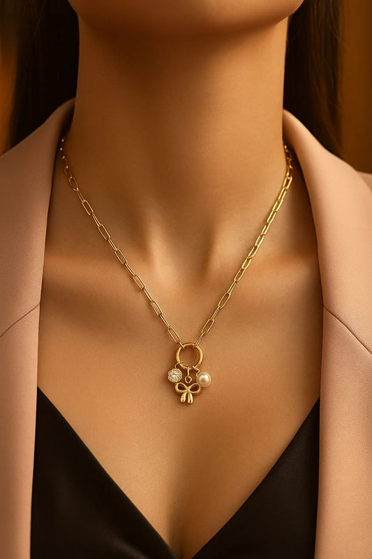 Chic Gold-Plated Charm Pendant Necklace with Pearl & Bow – Modern Minimalist Jewelry