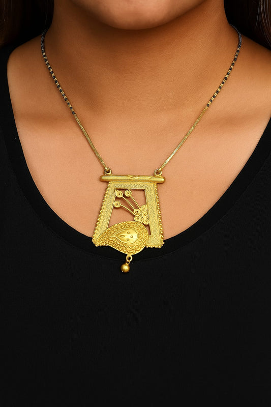 Elegant Traditional Gold-Tone Pendant Necklace for Women