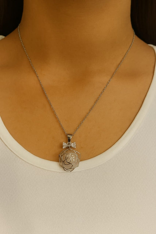 Silver Rose Pendant Necklace with Bow Accent – Elegant Jewelry for Women