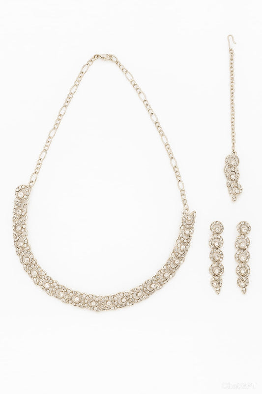 Traditional Kundan Necklace Set with Earrings & Maang Tikka – Elegant Bridal Jewelry